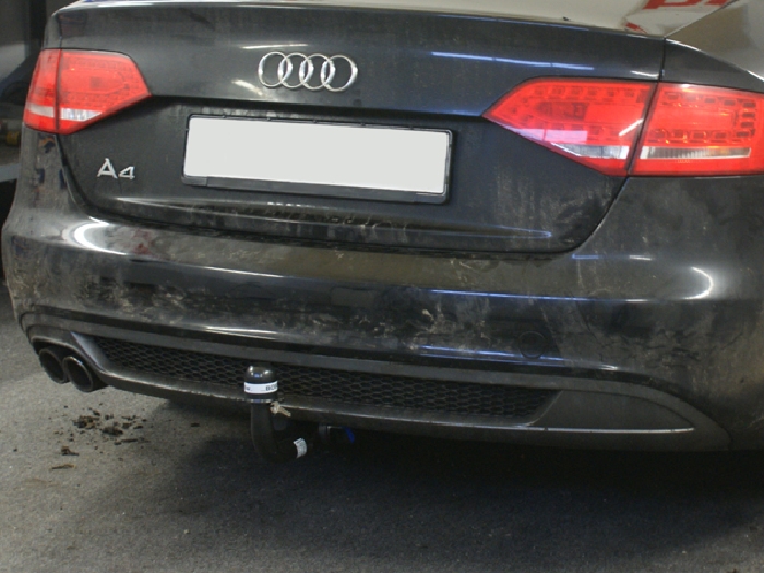 Anhängerkupplung für Audi A4 Limousine nicht Quattro, nicht S4, speziell S-Line 2012-2015 Ausf.: V-abnehmbar