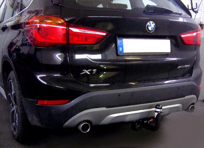 Anhängerkupplung für BMW X1 F48 Geländekombi 2015- Ausf.: V-abnehmbar