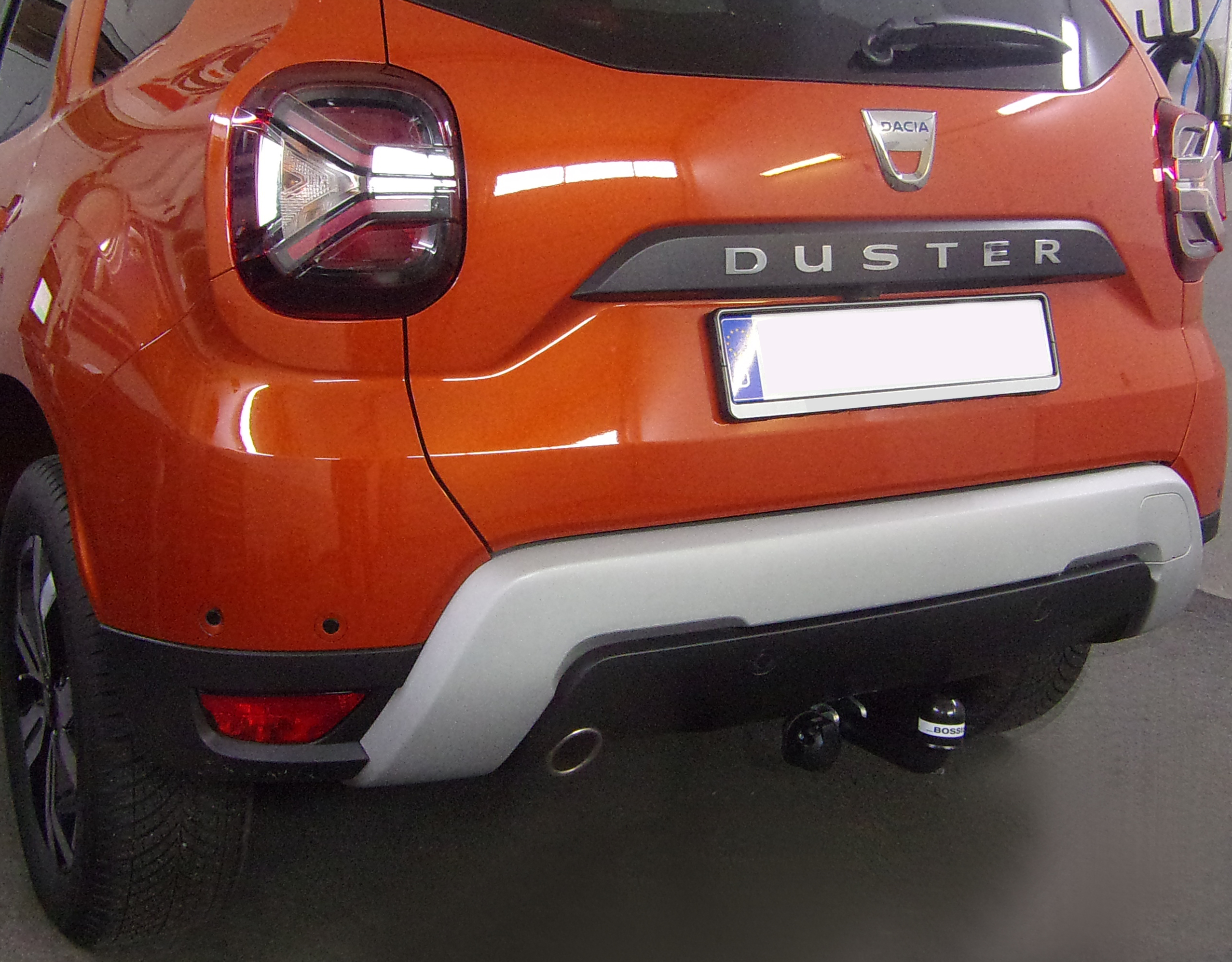 Anhängerkupplung für Dacia Duster SUV 2WD und 4WD 2018-2024 Ausf.: starr