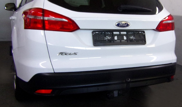 Anhängerkupplung für Ford-Focus Kombi, nicht RS, Baureihe 2011-2018 starr