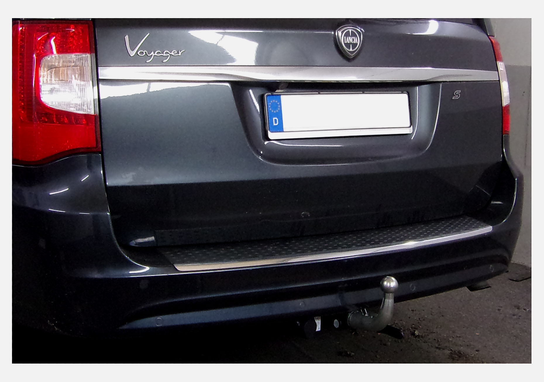 Anhängerkupplung für Lancia-Voyager spez. für Stow&Go, Baureihe 2011-2015 abnehmbar