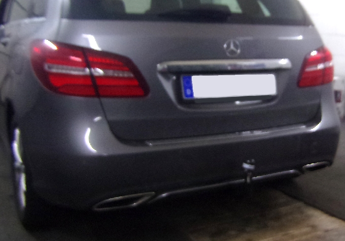 Anhängerkupplung für Mercedes B-Klasse W246, spez. m. AMG Sport o. Styling Paket 2015-2019 Ausf.: V-abnehmbar