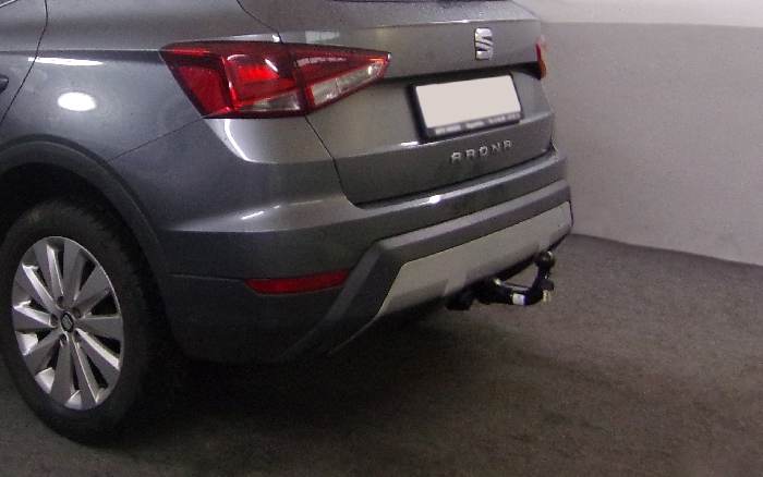 Anhängerkupplung für Seat Arona auch FR, XCELLENCE, Beats, Style, Reference 2021-2023 Ausf.: V-abnehmbar