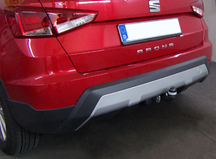 Anhängerkupplung für Seat-Arona auch FR, XCELLENCE, Beats, Style, Reference, Baureihe 2017-2021 starr