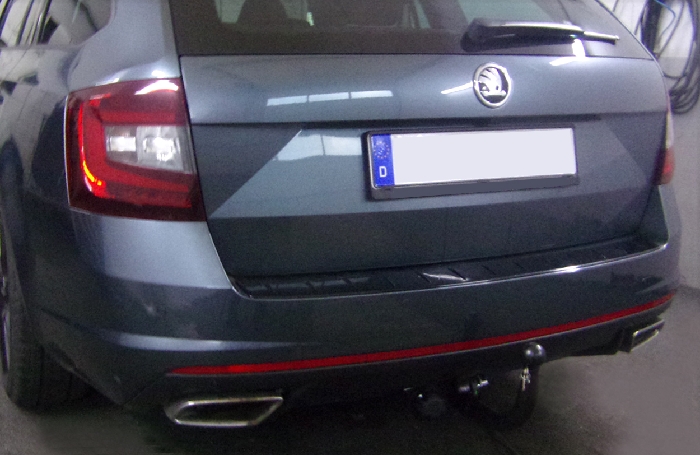 Anhängerkupplung für Skoda Octavia 5E Kombi, nicht 4x4, incl RS 2017-2020 Ausf.: V-abnehmbar