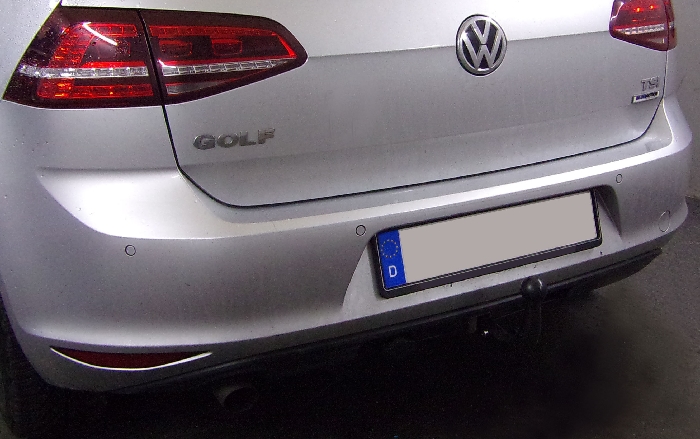 Anhängerkupplung für VW Golf VII Limousine, nicht 4x4 2014-2017 Ausf.: S- schwenkbar