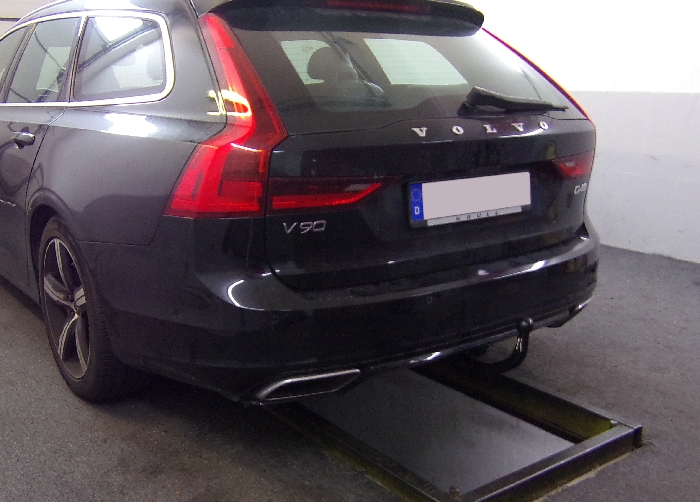 Anhängerkupplung für Volvo V90 Kombi spez. R-Design 2016-2021 Ausf.: V-abnehmbar