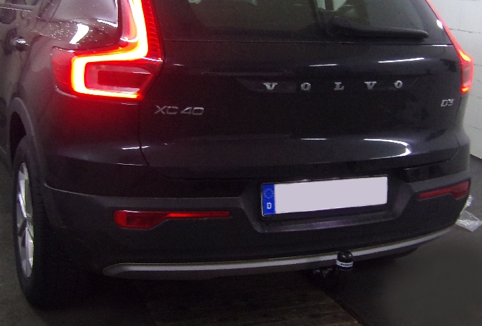 Anhängerkupplung für Volvo XC 40 2018-2024 Ausf.: V-abnehmbar