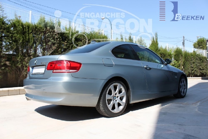 Anhängerkupplung für BMW 3er Coupe E92 2006- Ausf.: V-abnehmbar