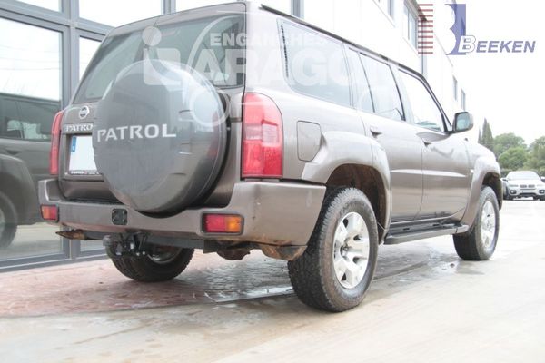 Anhängerkupplung für Nissan Patrol GR, Typ Y 61 1998-2004 Ausf.: starr
