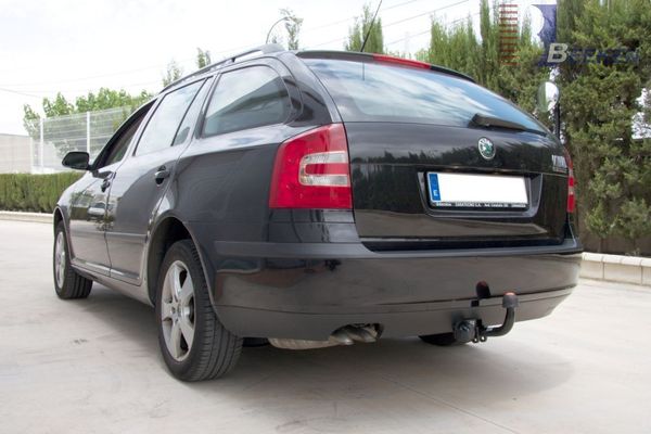 Anhängerkupplung für Skoda-Octavia 1Z Kombi, nicht 4x4, nicht RS, Baureihe 2007-2009 starr