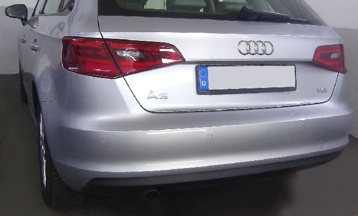 Anhängerkupplung für Audi A3 5-Türer Sportback 2013-2016 Ausf.: starr