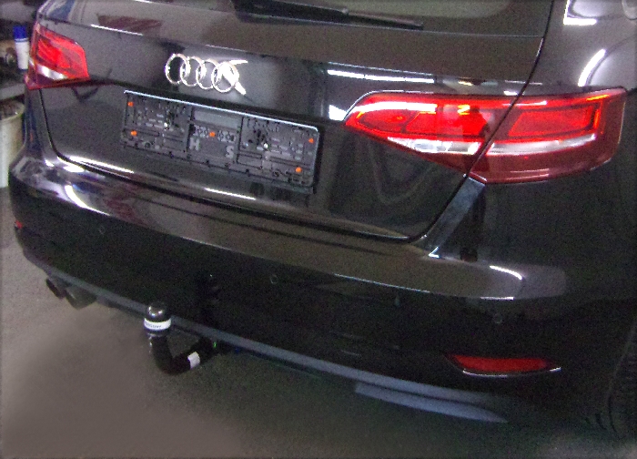 Anhängerkupplung für Audi A3 3-Türer 2012-2014 Ausf.: V-abnehmbar