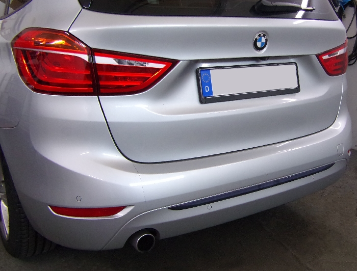 Anhängerkupplung für BMW 2er F46 Gran Tourer 2015- Ausf.: V-abnehmbar