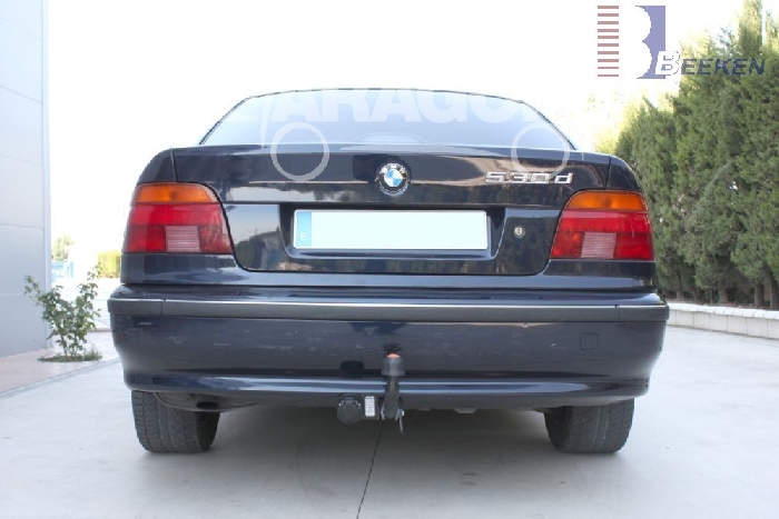 Anhängerkupplung für BMW 5er Limousine E39 2000-2003 Ausf.: starr