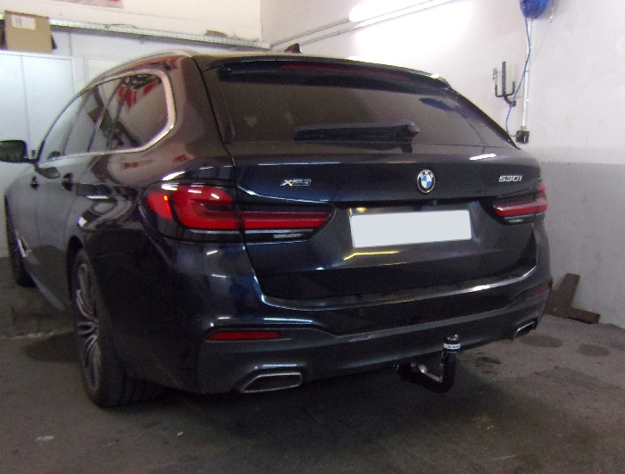 Anhängerkupplung für BMW 5er Touring G31 2017-2024 Ausf.: V-abnehmbar