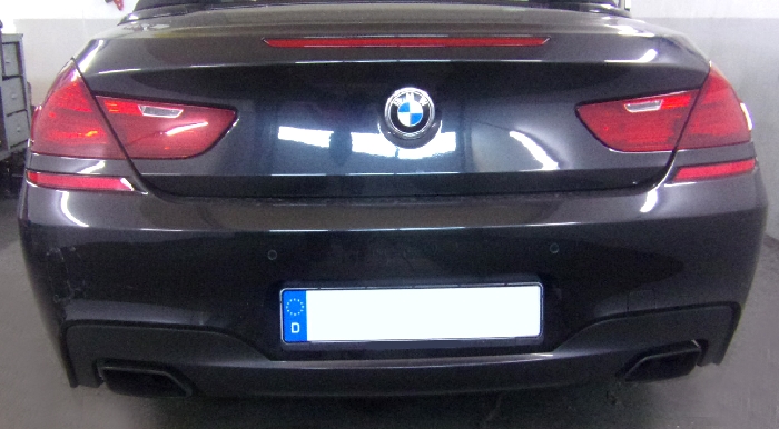 Anhängerkupplung für BMW-6er Coupe F13, nur für Heckträgerbetrieb, Montage nur bei uns im Haus, Baureihe 2011-2015 V-abnehmbar