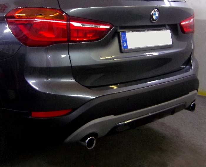 Anhängerkupplung für BMW X1 F48 Geländekombi 2015- Ausf.: V-abnehmbar
