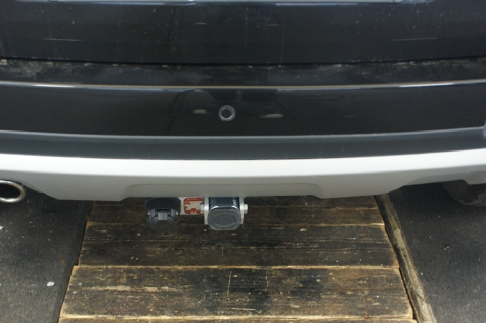 Anhängerkupplung für Dacia Duster SUV 2WD und 4WD 2018-2024 Ausf.: abnehmbar