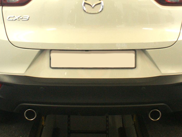 Anhängerkupplung für Mazda CX-3 2015- Ausf.: V-abnehmbar 45 Grad