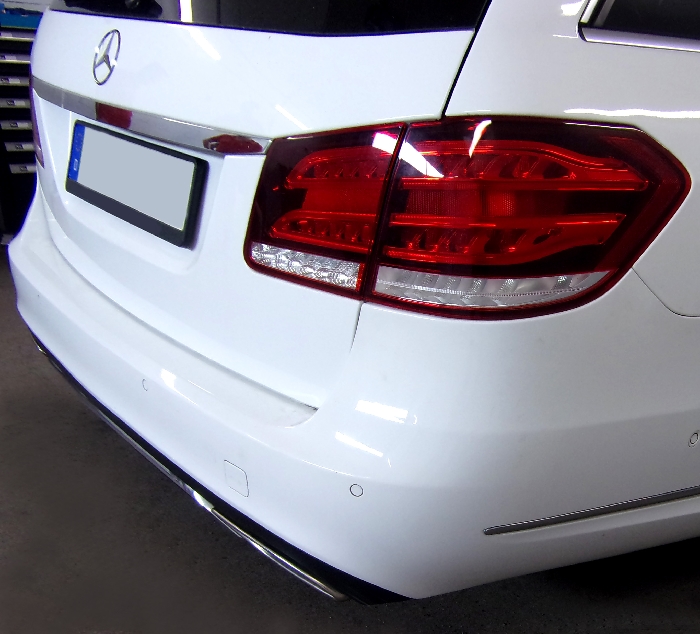 Anhängerkupplung für Mercedes E-Klasse Kombi W 212, nicht Erdgas (Natural Gas) 2011- Ausf.: V-abnehmbar