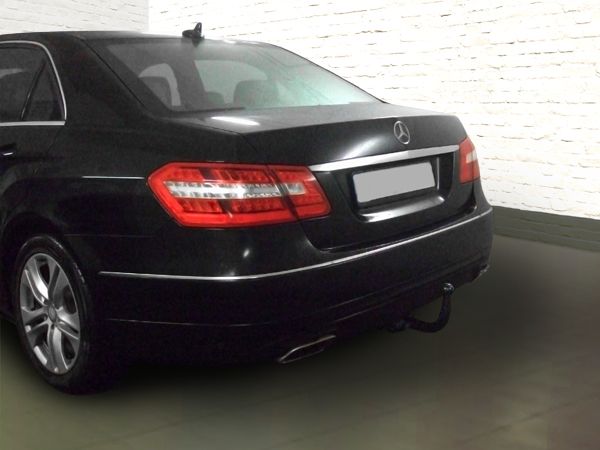 Anhängerkupplung für Mercedes E-Klasse Limousine W 212, nicht Erdgas (Natural Gas) 2009-2011 Ausf.: V-abnehmbar