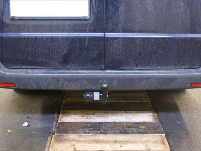 Anhängerkupplung für Mercedes V-Klasse W447, mit Elektrosatzvorbereitung 2024- Ausf.: starr