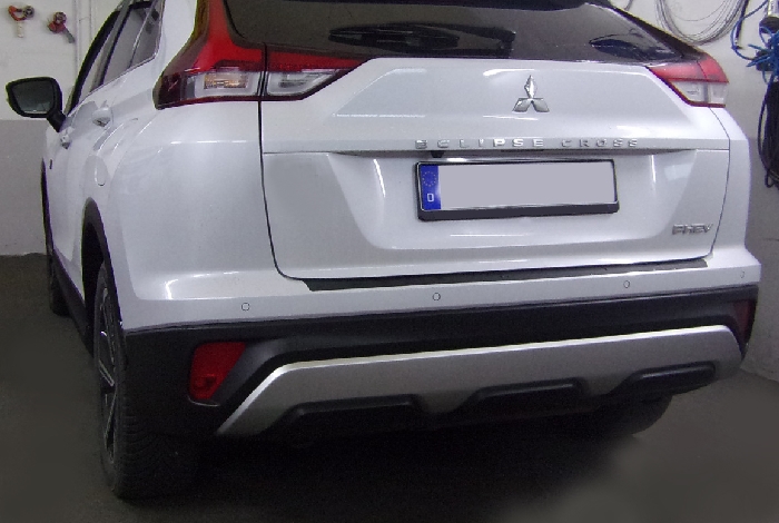 Anhängerkupplung für Mitsubishi Eclipse Cross spez. Plug-In-Hybrid 2021- Ausf.: V-abnehmbar