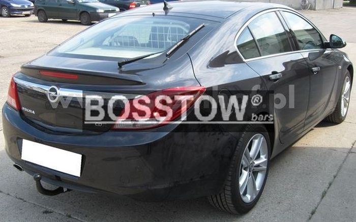 Anhängerkupplung für Opel Insignia A Limousine, Fließheck, 4WD 2008- Ausf.: V-abnehmbar