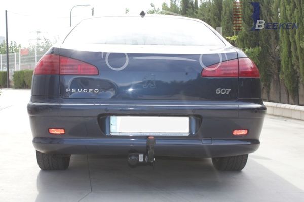 Anhängerkupplung für Peugeot-607, Baureihe 2007- starr