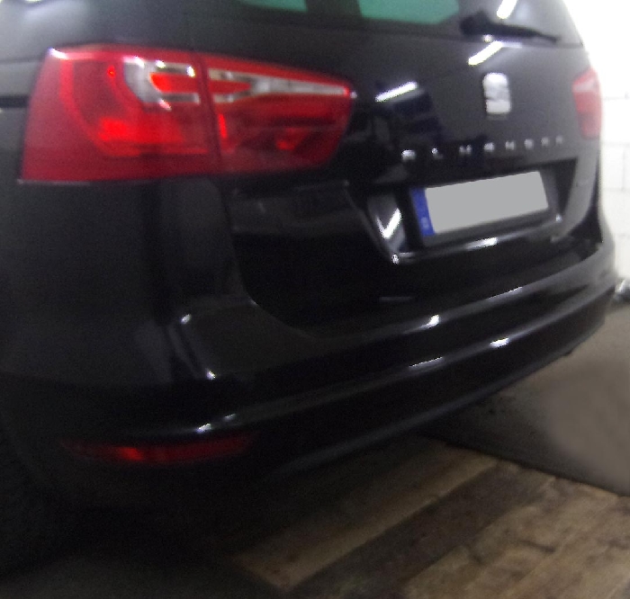 Anhängerkupplung für Seat Alhambra incl 4x4 2013-2022 Ausf.: starr