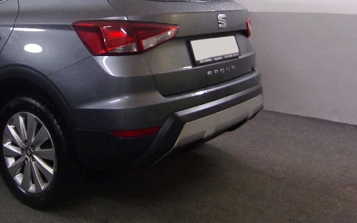 Anhängerkupplung für Seat Arona auch FR, XCELLENCE, Beats, Style, Reference 2017-2021 Ausf.: V-abnehmbar