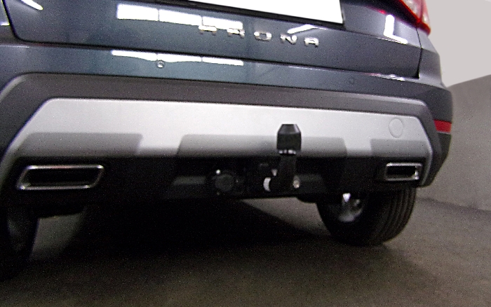 Anhängerkupplung für Seat Arona auch FR, XCELLENCE, Beats, Style, Reference 2021-2023 Ausf.: V-abnehmbar