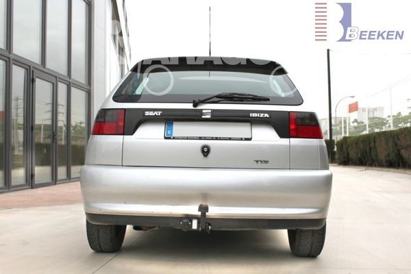 Anhängerkupplung für Seat Ibiza Fließheck, nicht Cupra, GLX, GTI 1996-1999 Ausf.: starr