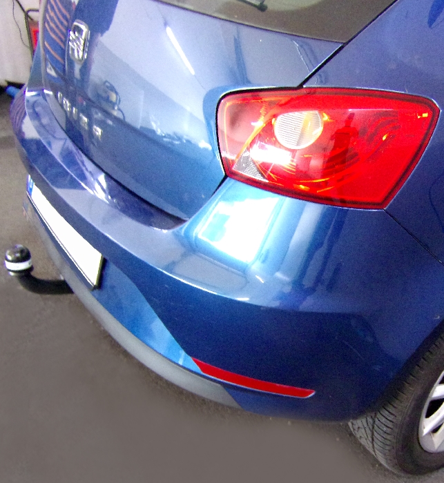 Anhängerkupplung für Seat-Ibiza Fließheck, Baureihe 2008-2015 starr