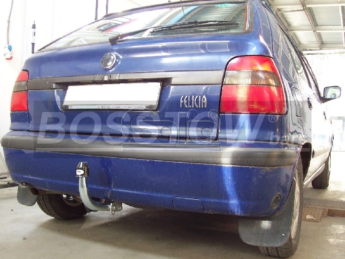 Anhängerkupplung für Skoda Felicia Fließheck 1995-2001 Ausf.: starr