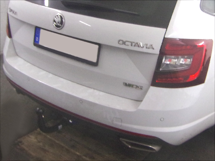 Anhängerkupplung für Skoda Octavia 5E Kombi, 4x4, incl RS 2017-2020 Ausf.: V-abnehmbar
