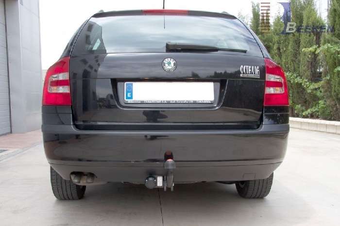 Anhängerkupplung für Skoda-Octavia 1Z Kombi, nicht 4x4, nicht RS, Baureihe 2007-2009 starr