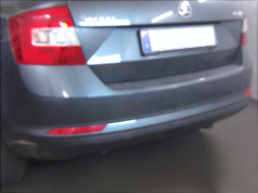 Anhängerkupplung für Skoda Rapid Spaceback 2013-2015 Ausf.: V-abnehmbar