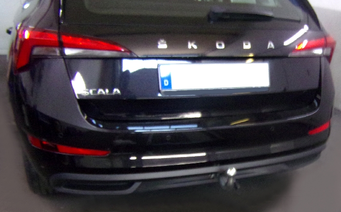 Anhängerkupplung für Skoda Scala für Fahrzeuge mit AHK-Vorbereitung (vorab Anhängelast prüfen) 2019-2023 Ausf.: abnehmbar