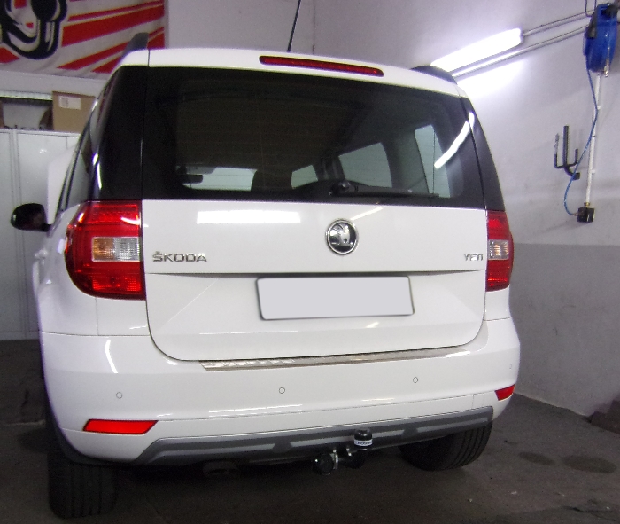 Anhängerkupplung für Skoda Yeti 2014-2017 Ausf.: starr