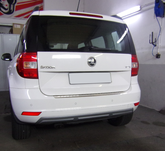 Anhängerkupplung für Skoda Yeti 2014-2017 Ausf.: starr