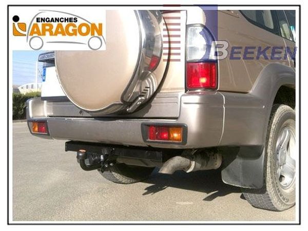 Anhängerkupplung für Toyota Landcruiser 90 (J9), kurzer Radstand: 2370 mm 1996-1999 Ausf.: starr