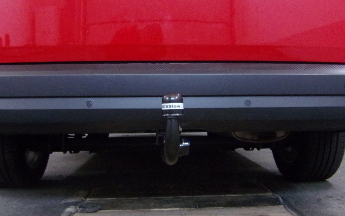 Anhängerkupplung für VW Caddy IV, Maxi mit Benzin- o. Dieselmotor 2015-2020 Ausf.: V-abnehmbar