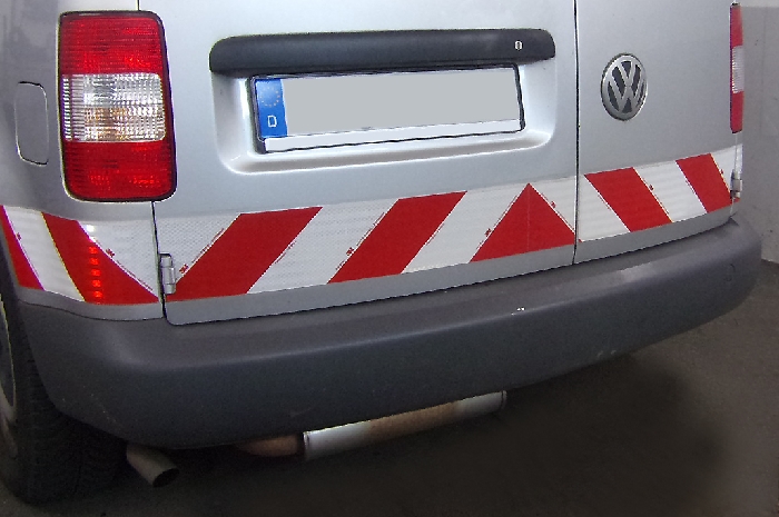 Anhängerkupplung für VW-Caddy III, IV, Maxi mit Gasantrieb, 5 Sitzer, Baureihe 2007-2015 starr