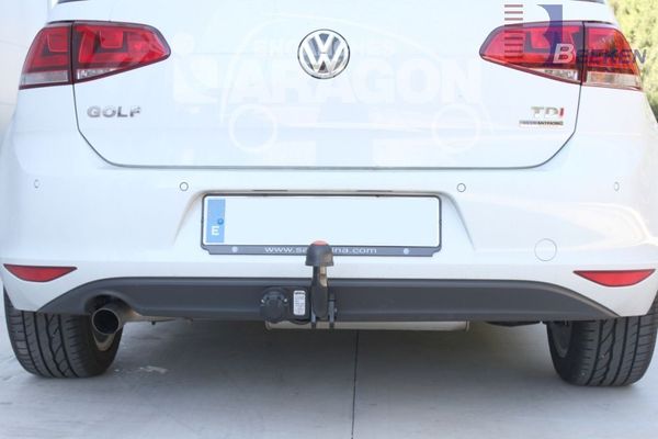 Anhängerkupplung für VW Golf VII Limousine, nicht 4x4 2012-2014 Ausf.: starr