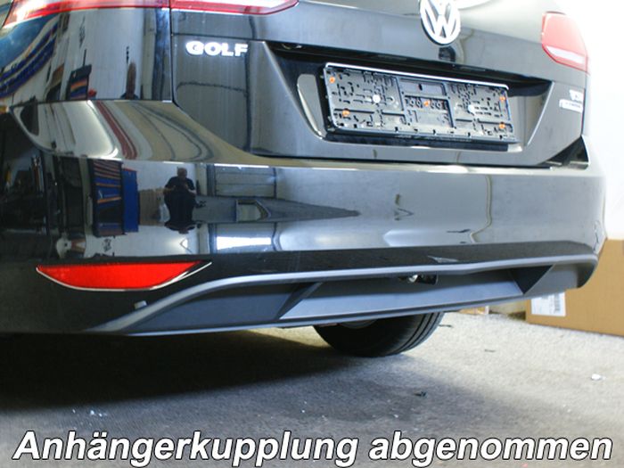 Anhängerkupplung für VW Golf VII Variant 2017-2019 Ausf.: V-abnehmbar