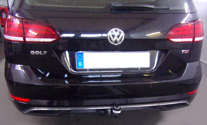 Anhängerkupplung für VW Golf VII Variant 2017-2019 Ausf.: starr