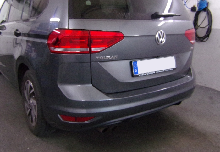 Anhängerkupplung für VW-Touran Van, Baureihe 2015- V-abnehmbar