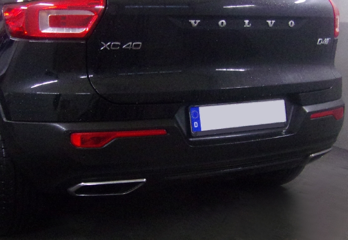 Anhängerkupplung für Volvo XC 40 spez. R-Design 2018-2024 Ausf.: V-abnehmbar
